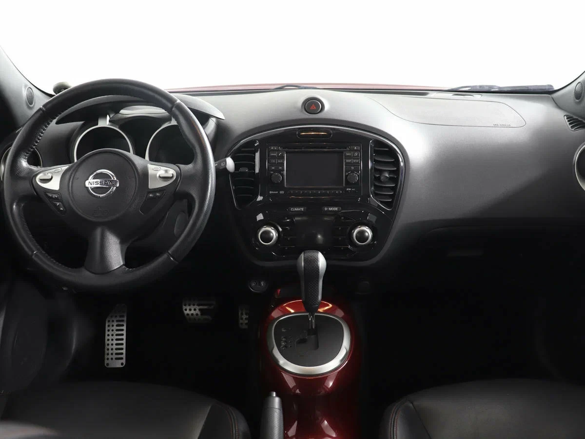 Nissan Juke, Красный, 2012, Вариатор, 190 л.с., цена от 550 000 руб.