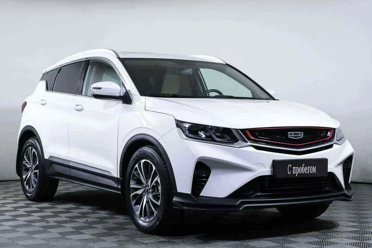 Geely Coolray, Белый, 2021, Робот, 150 л.с., цена от 1 443 000 руб.