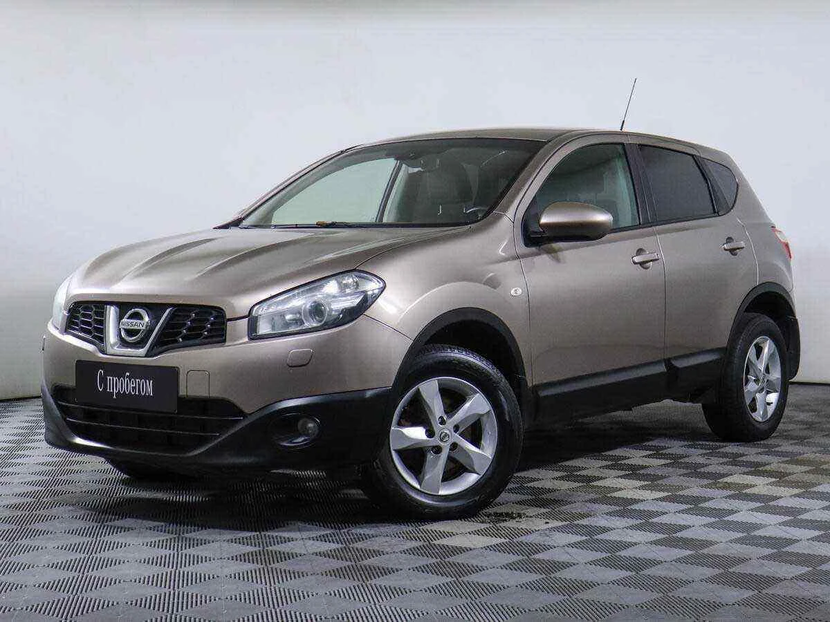 Nissan Qashqai, Коричневый, 2013, Вариатор, 141 л.с., цена от 489 000 руб.