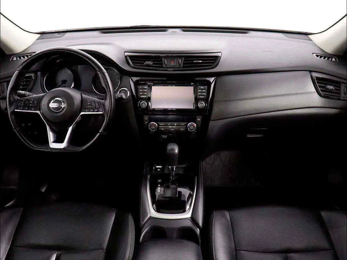 Nissan X-Trail, Белый, 2018, Вариатор, 144 л.с., цена от 1 525 000 руб.