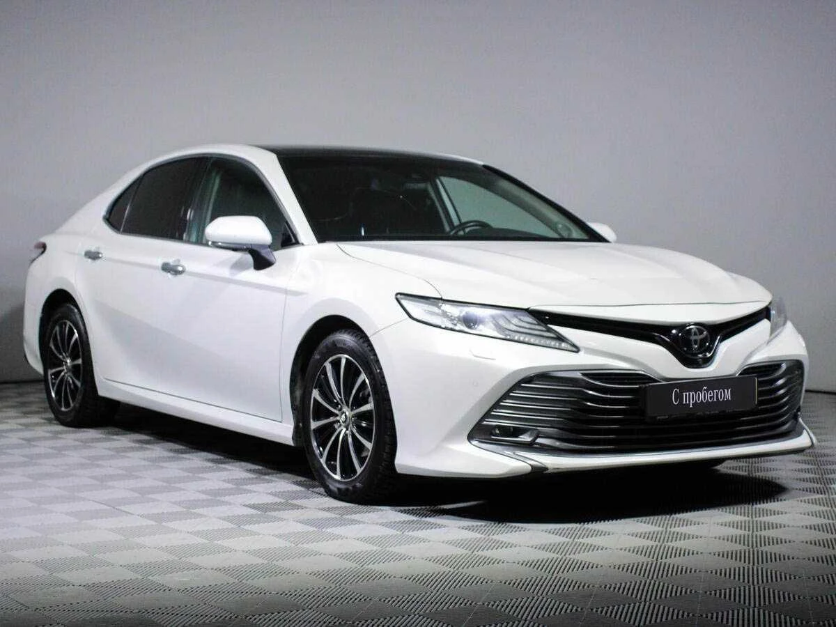 TOYOTA CAMRY, Белый, 2018, Автоматическая, 249 л.с., цена от 2 152 000 руб.