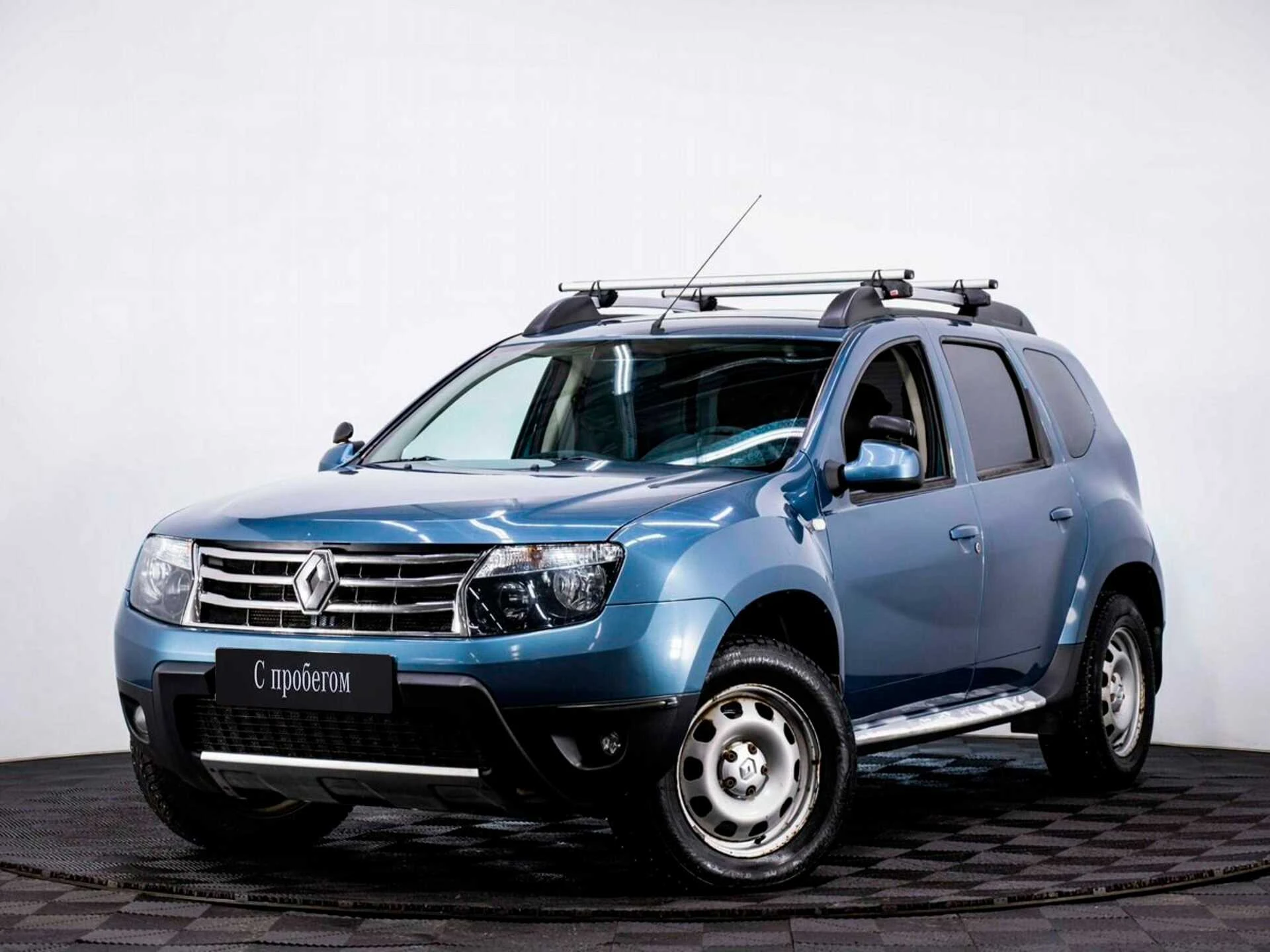 RENAULT DUSTER, Голубой, 2014, Механическая, 90 л.с., цена от 832 000 руб.