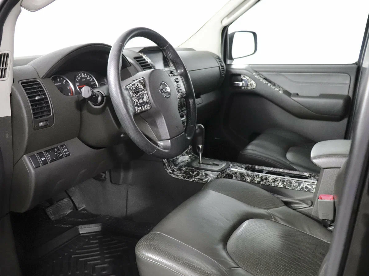 Nissan Pathfinder, Черный, 2008, Автоматическая, 174 л.с., цена от 555 000 руб.