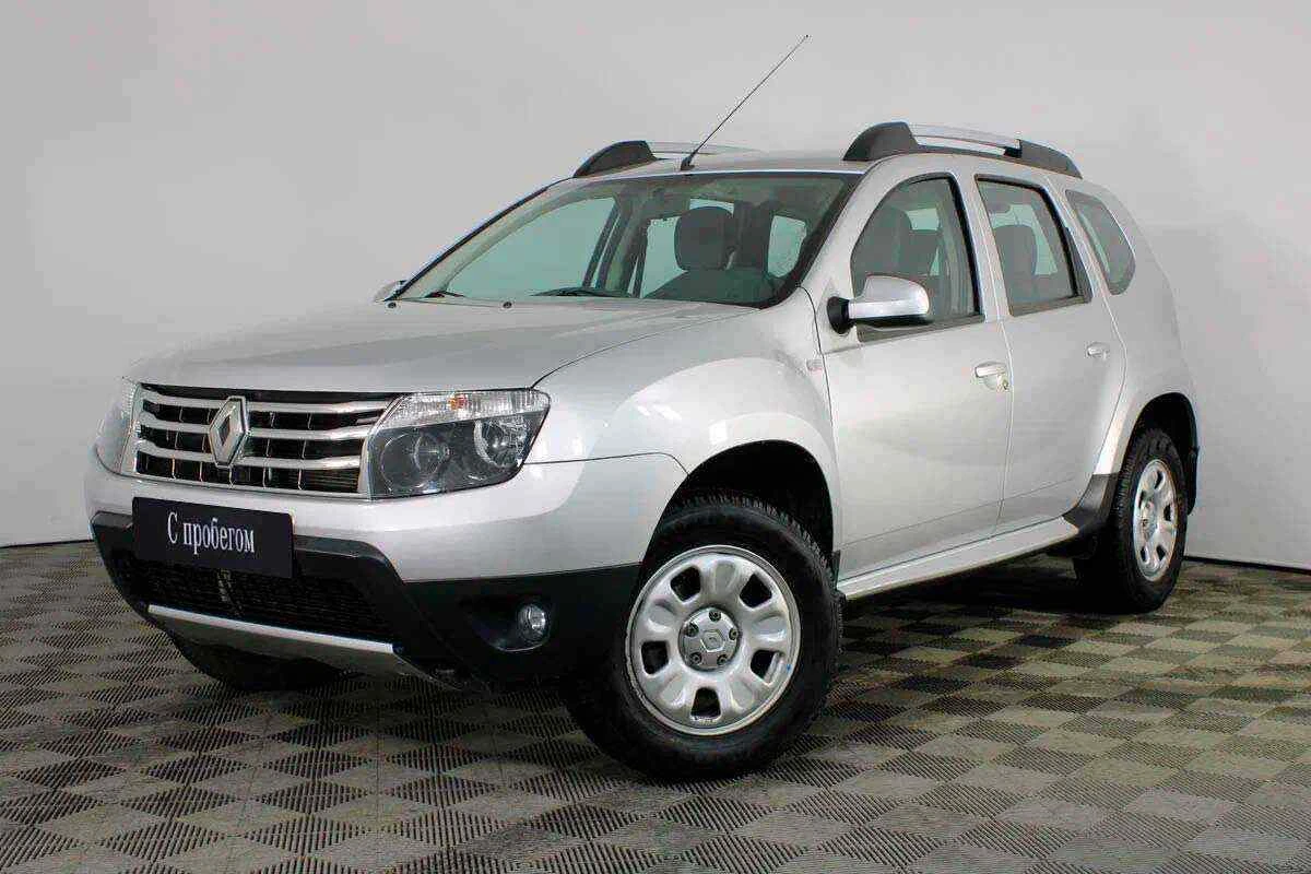 Renault Duster, Серебряный, 2014, Механическая, 135 л.с., цена от 739 000 руб.