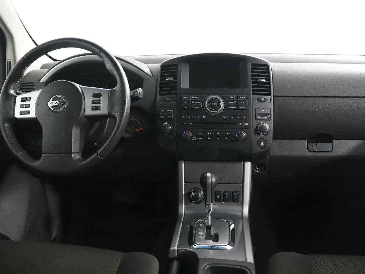 Nissan Pathfinder, Серебряный, 2013, Автоматическая, 190 л.с., цена от 1 181 000 руб.