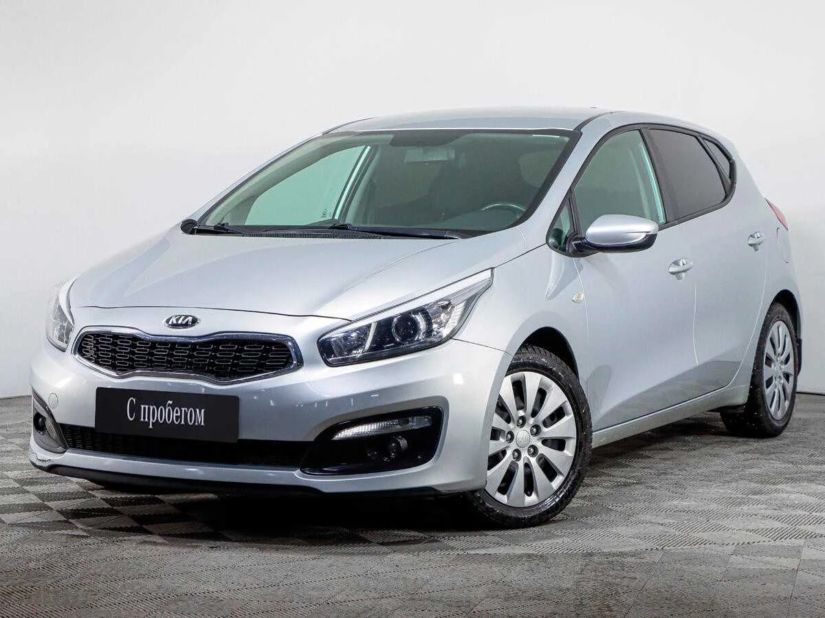KIA CEED, Серебряный, 2018, Автоматическая, 130 л.с., цена от 936 000 руб.