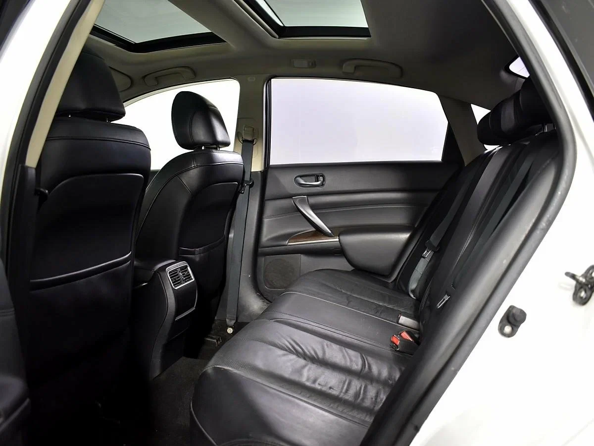 Nissan Teana, Белый, 2011, Вариатор, 249 л.с., цена от 449 000 руб.