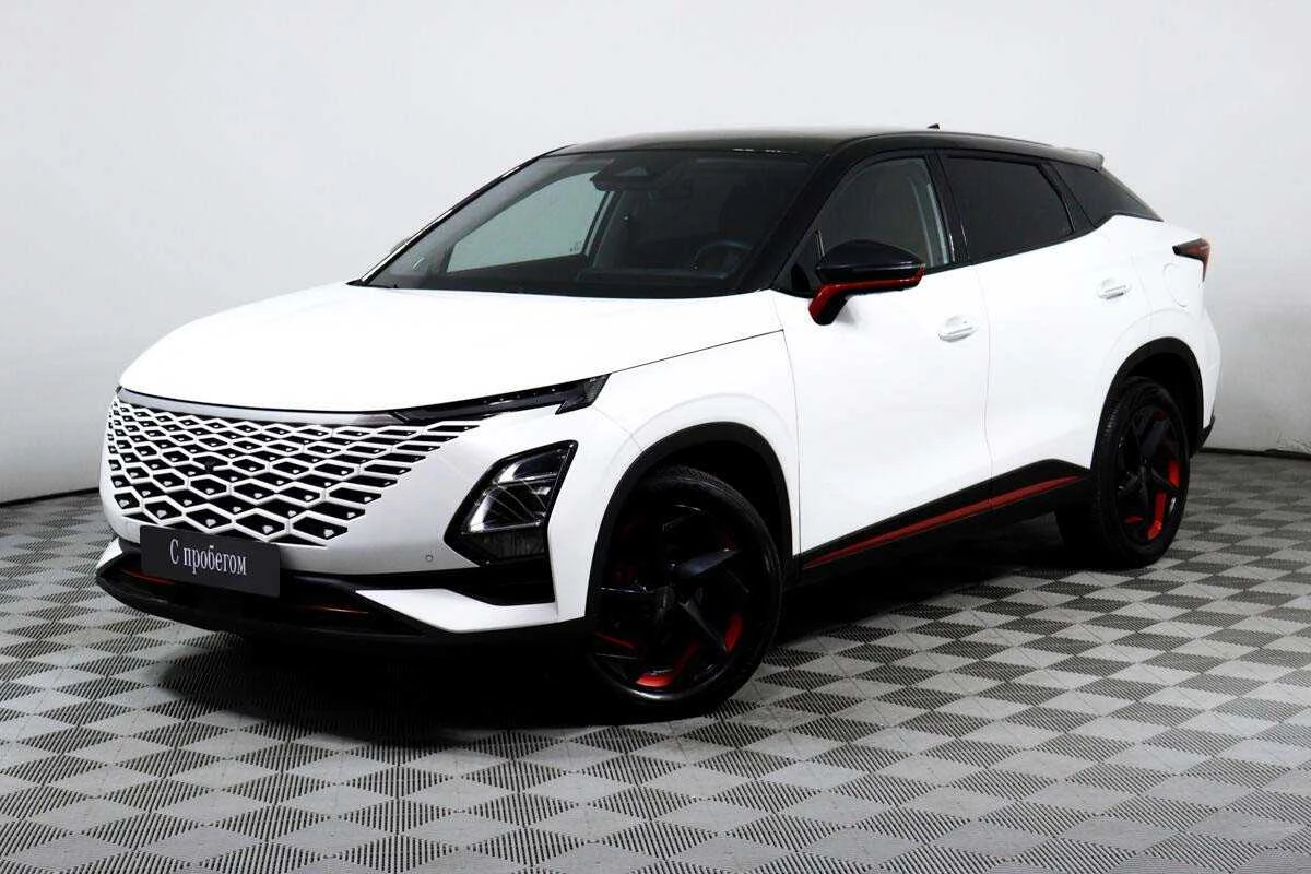 OMODA С5, Белый, 2022, Вариатор, 147 л.с., цена от 1 510 400 руб.