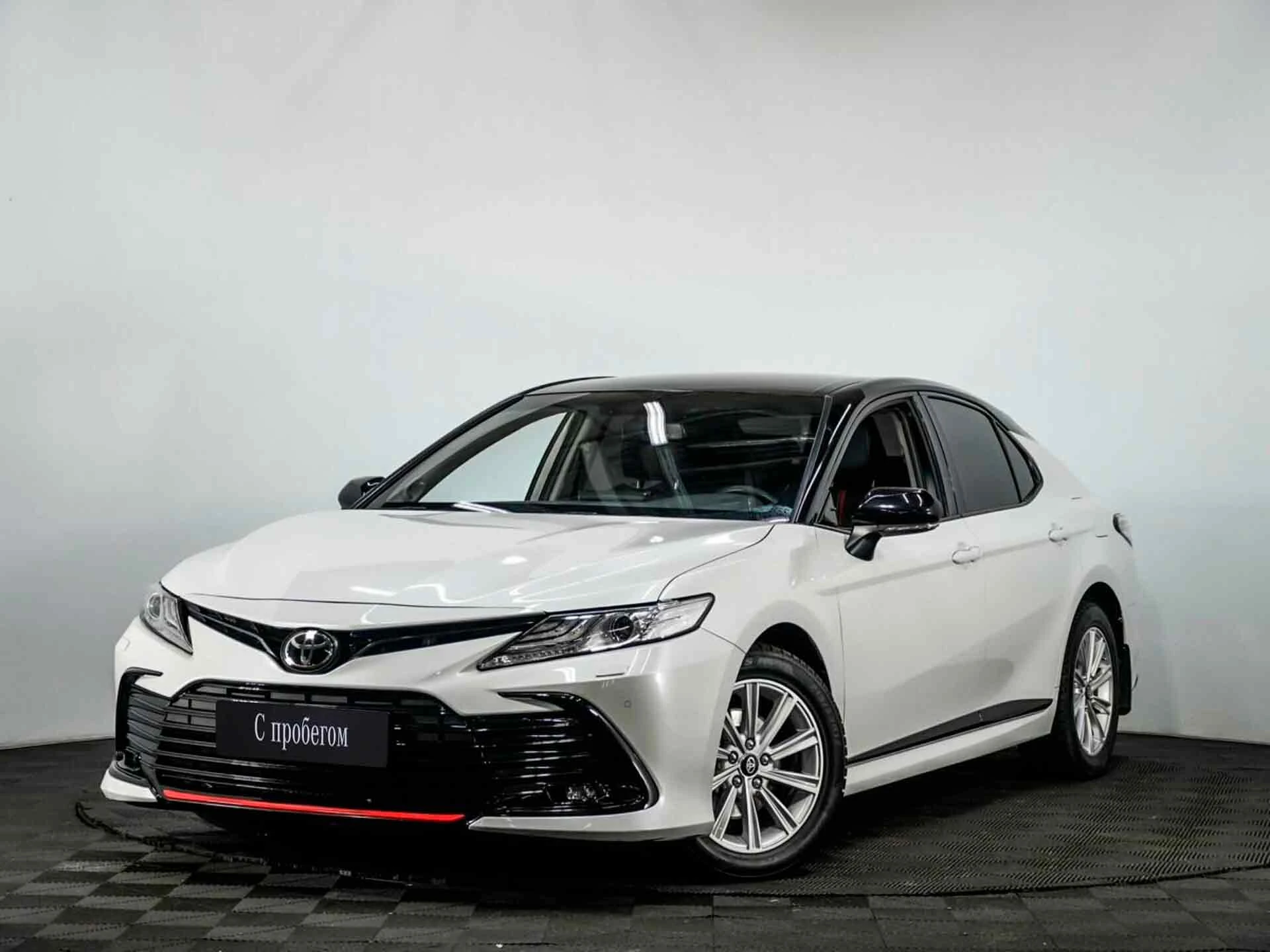 TOYOTA CAMRY, Белый, 2021, Автоматическая, 249 л.с., цена от 2 316 800 руб.