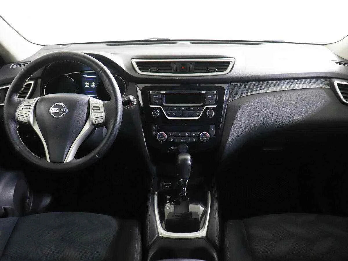 Nissan X-Trail, Белый, 2015, Вариатор, 171 л.с., цена от 1 099 000 руб.