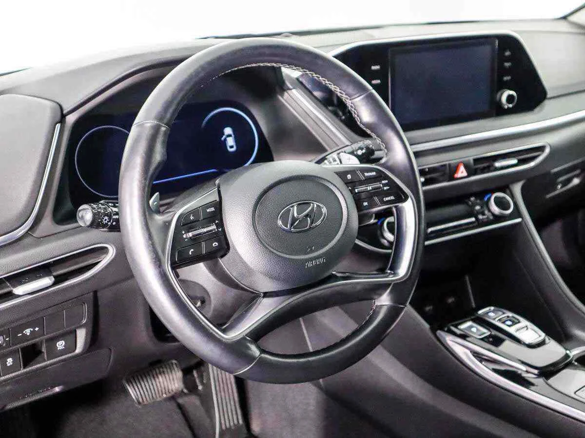 Hyundai Sonata, Белый, 2019, Автоматическая, 180 л.с., цена от 1 605 500 руб.