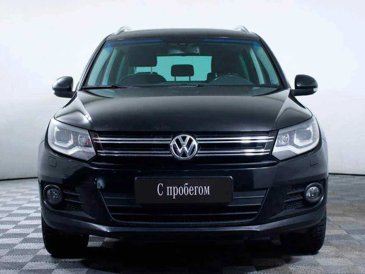 Volkswagen Tiguan, Черный, 2016, Робот, 150 л.с., цена от 995 000 руб.