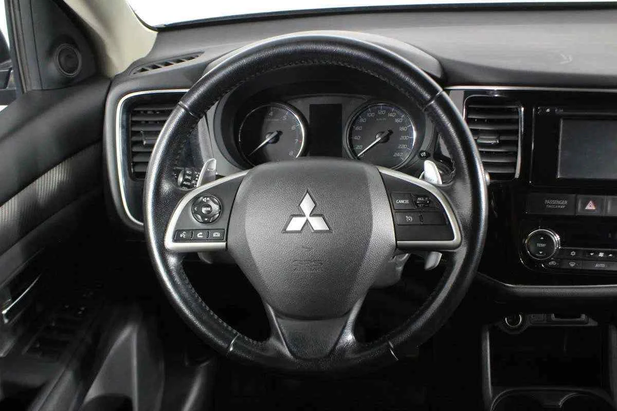 Mitsubishi Outlander, Серый, 2014, Вариатор, 167 л.с., цена от 1 081 000 руб.