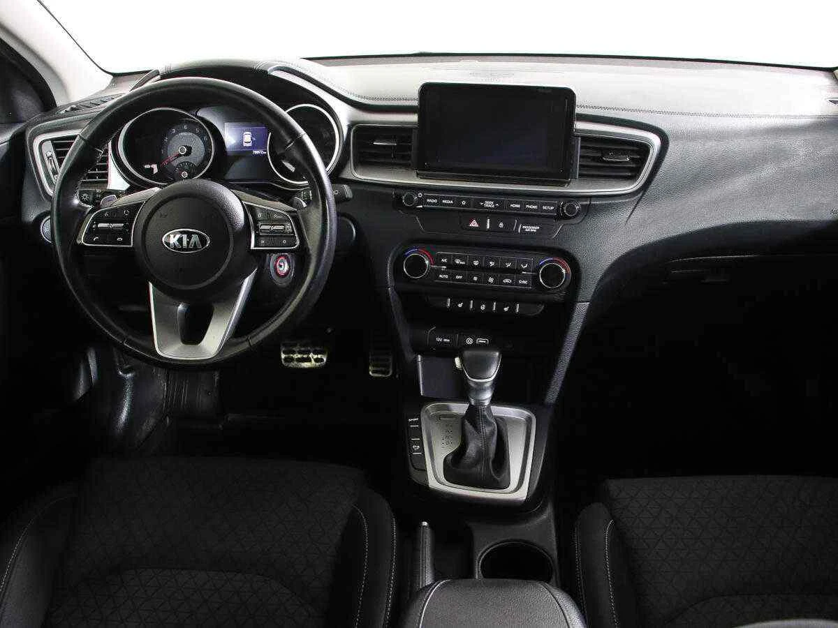 KIA Ceed, Черный, 2019, Робот, 140 л.с., цена от 1 190 000 руб.