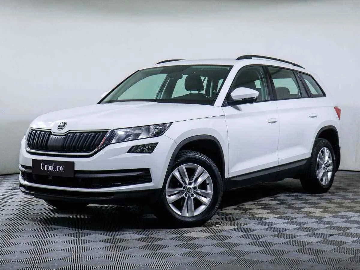 Skoda Kodiaq, Белый, 2018, Робот, 180 л.с., цена от 1 499 000 руб.
