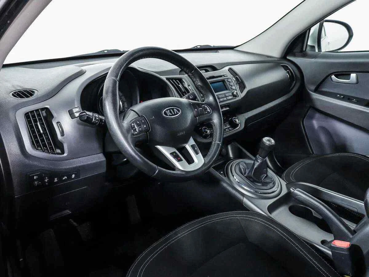 KIA Sportage, Серебряный, 2012, Механическая, 150 л.с., цена от 704 800 руб.
