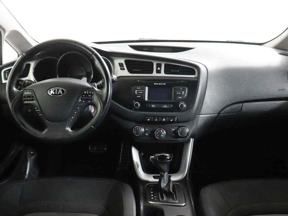 KIA Ceed, Серый, 2013, Автоматическая, 130 л.с., цена от 550 000 руб.