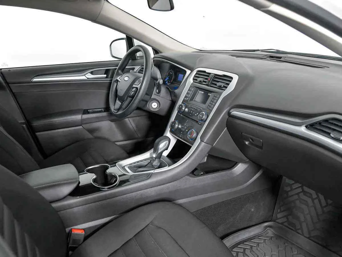 Ford Mondeo, Белый, 2017, Автоматическая, 149 л.с., цена от 958 100 руб.