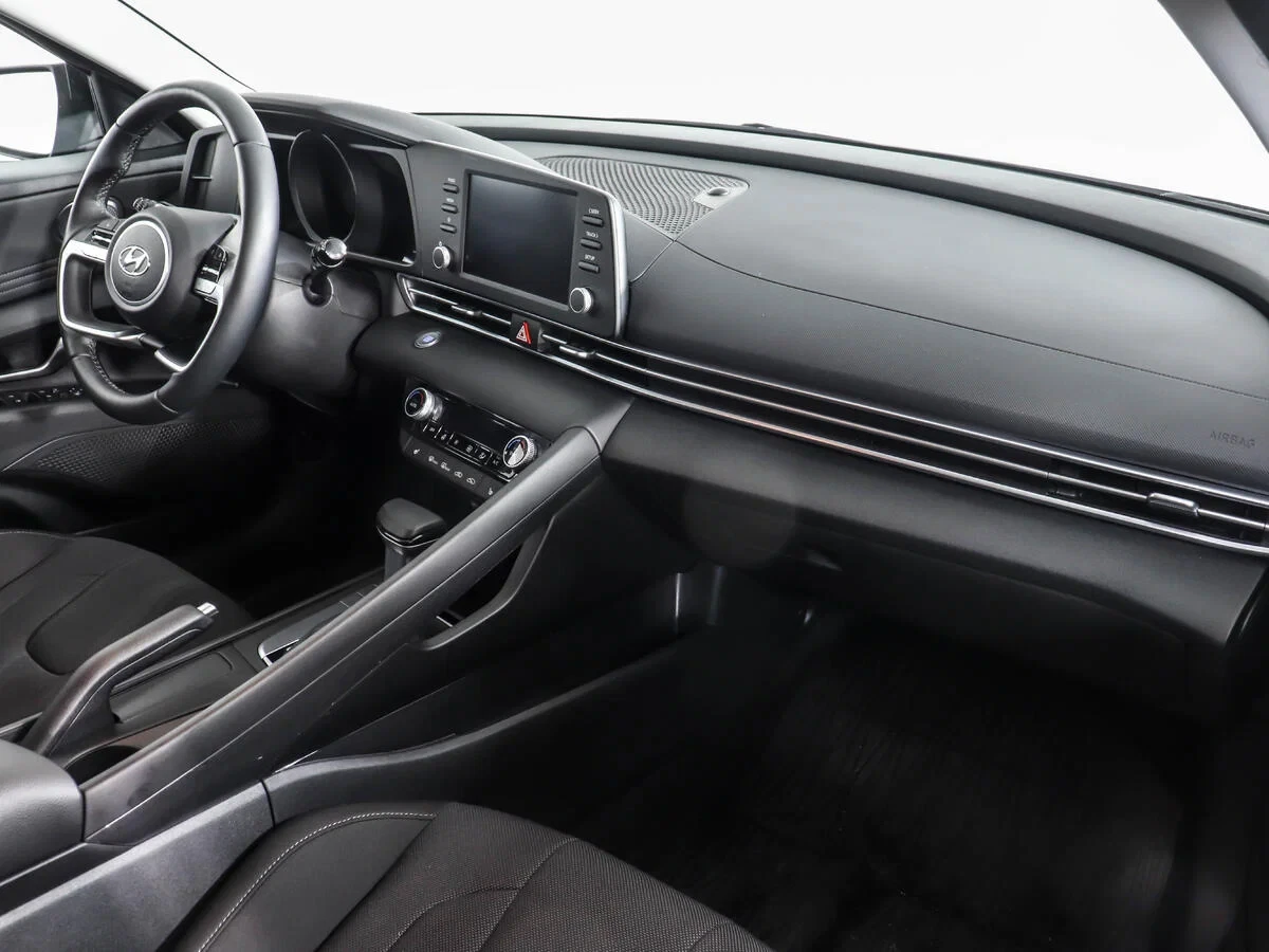 Hyundai Elantra, Черный, 2021, Автоматическая, 128 л.с., цена от 1 628 000 руб.