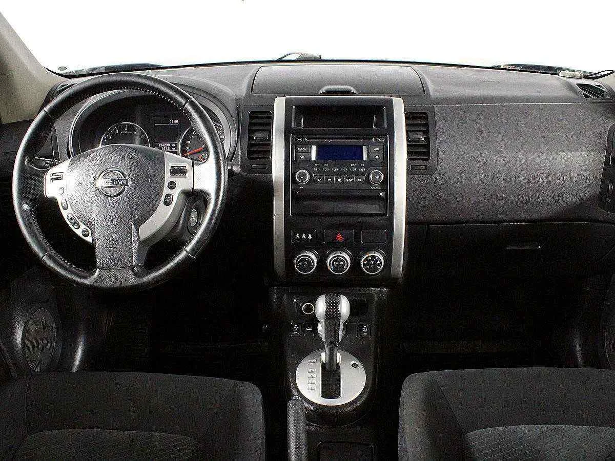 Nissan X-Trail, Черный, 2013, Вариатор, 141 л.с., цена от 845 000 руб.