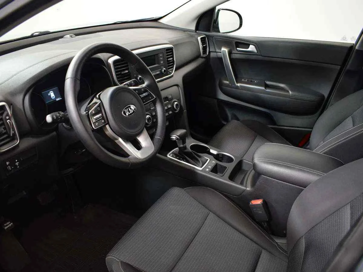 KIA Sportage, Серебряный, 2018, Автоматическая, 150 л.с., цена от 1 728 600 руб.