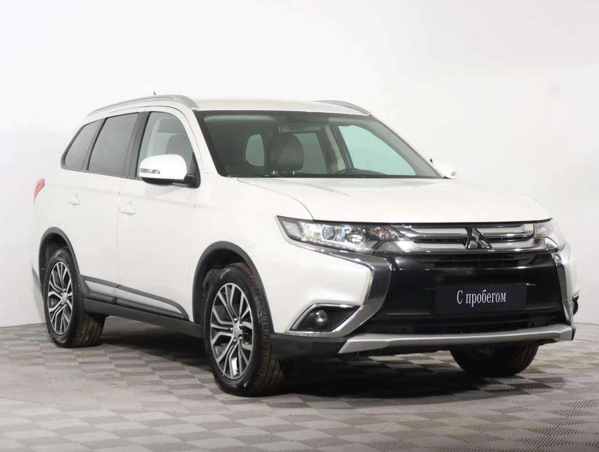 MITSUBISHI OUTLANDER, Белый, 2016, Вариатор, 167 л.с., цена от 1 260 000 руб.