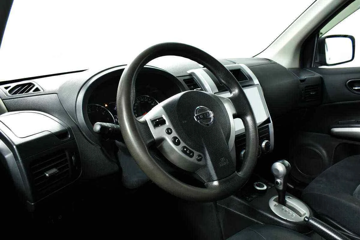 Nissan X-Trail, Черный, 2013, Вариатор, 169 л.с., цена от 860 000 руб.