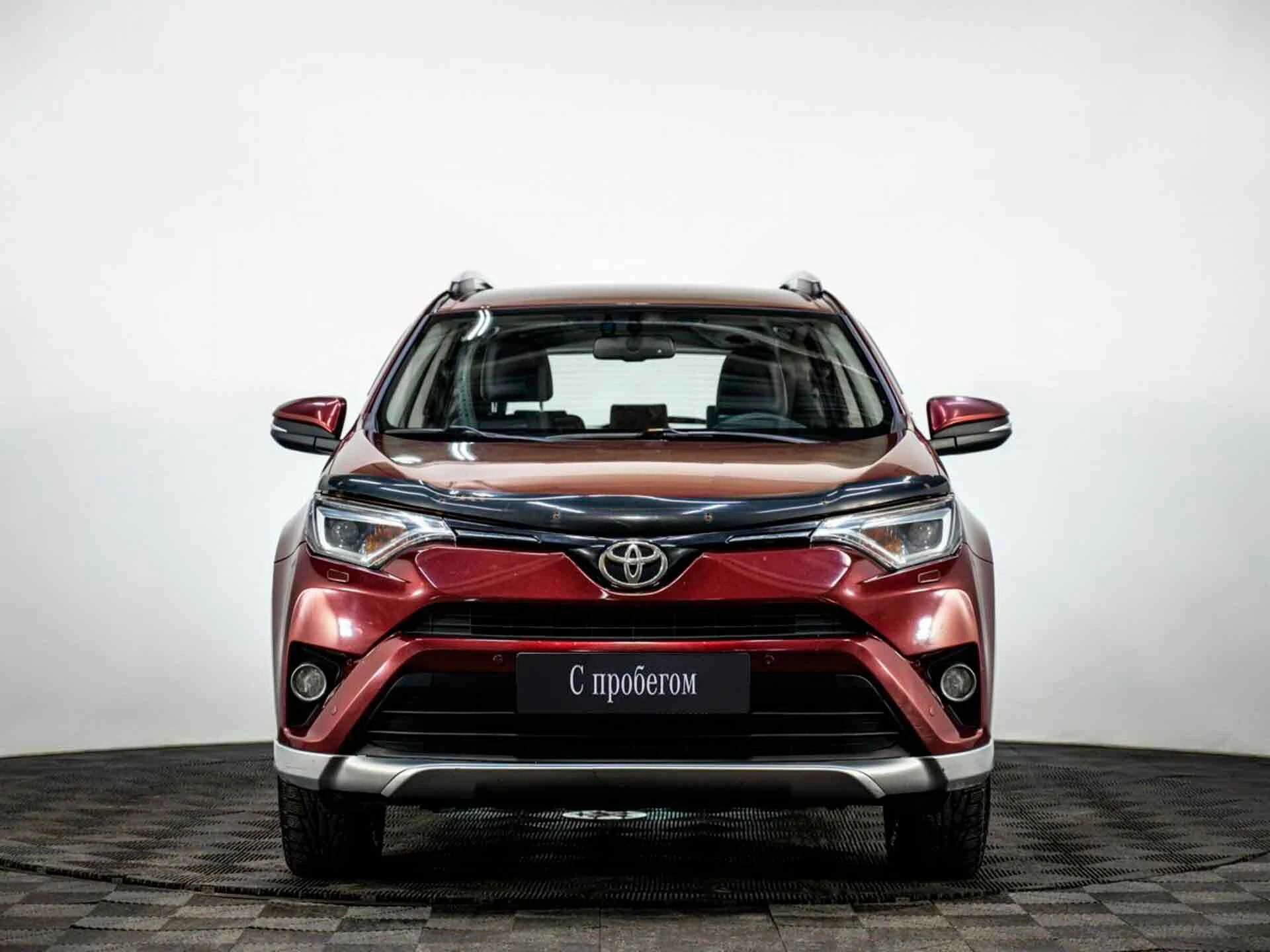 TOYOTA RAV4, Красный, 2017, Вариатор, 146 л.с., цена от 1 632 000 руб.