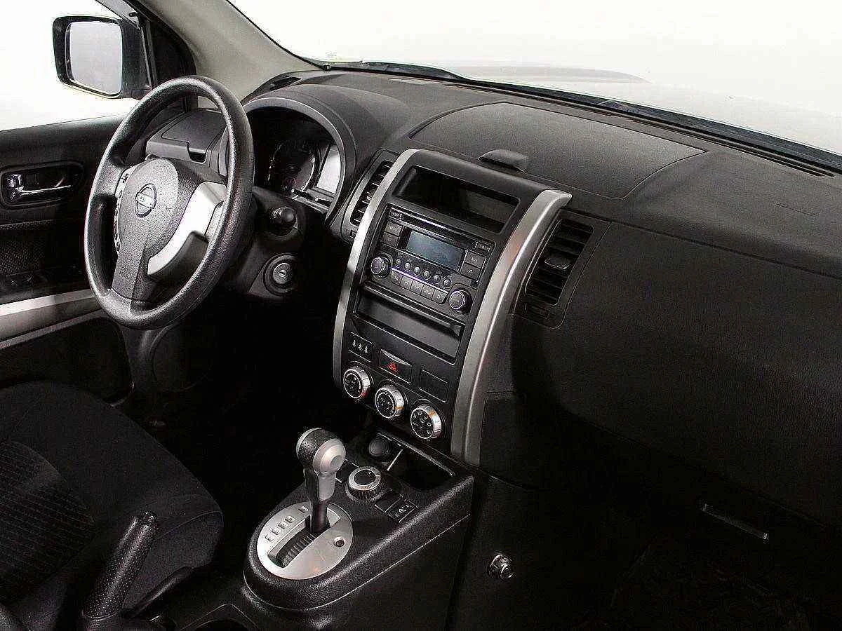 Nissan X-Trail, Серебряный, 2013, Вариатор, 141 л.с., цена от 871 000 руб.