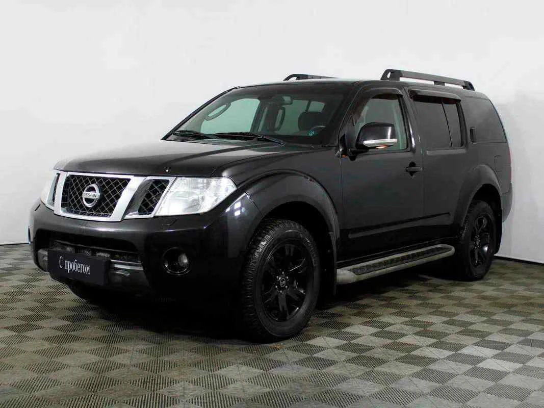 Nissan Pathfinder, Черный, 2011, Механическая, 190 л.с., цена от 926 000 руб.