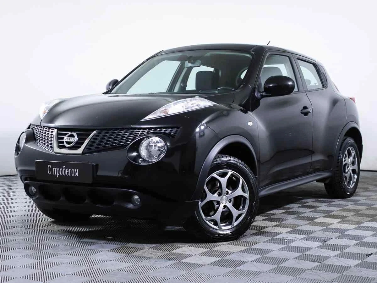 Nissan Juke, Черный, 2015, Вариатор, 117 л.с., цена от 897 000 руб.