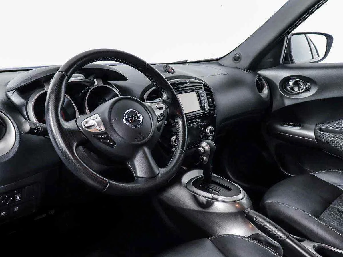 Nissan Juke, Синий, 2015, Вариатор, 117 л.с., цена от 925 100 руб.