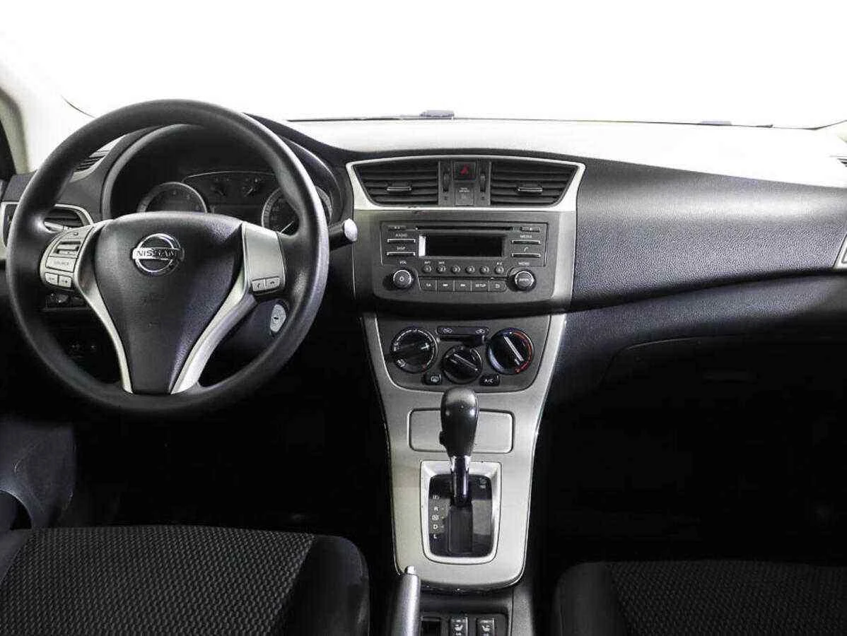 Nissan Sentra, Серебряный, 2015, Вариатор, 117 л.с., цена от 485 000 руб.
