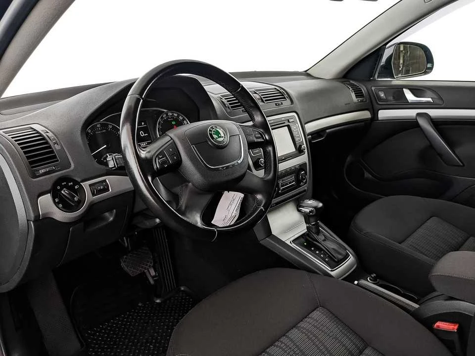 SKODA OCTAVIA, Черный, 2011, Робот, 122 л.с., цена от 659 200 руб.