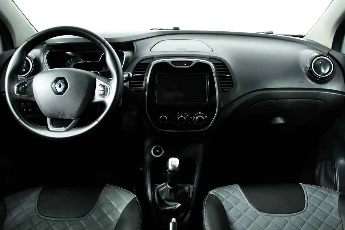 Renault Kaptur, Серебряный, 2019, Механическая, 114 л.с., цена от 834 000 руб.