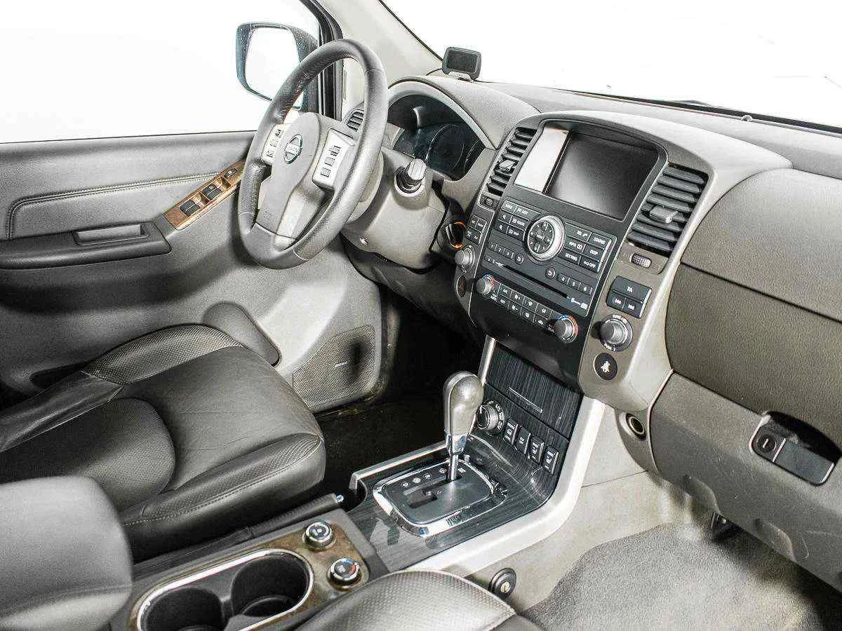 Nissan Pathfinder, Черный, 2011, Автоматическая, 231 л.с., цена от 1 030 000 руб.