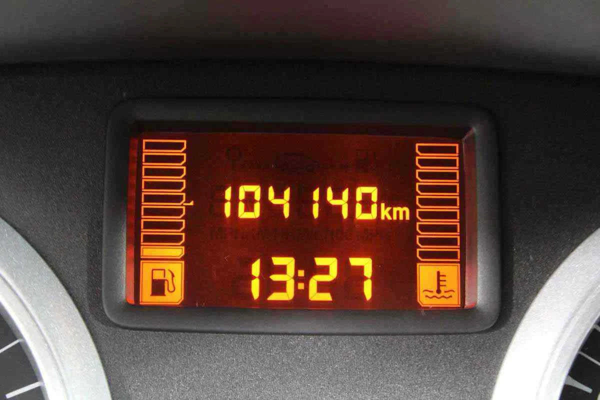 Renault Duster, Красный, 2012, Механическая, 135 л.с., цена от 581 000 руб.