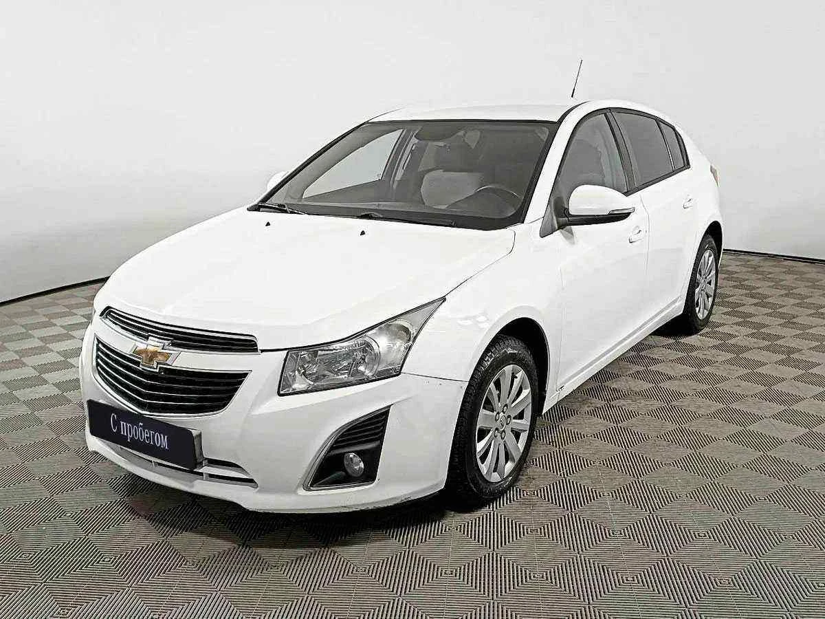 Chevrolet Cruze, Белый, 2014, Механическая, 109 л.с., цена от 441 000 руб.