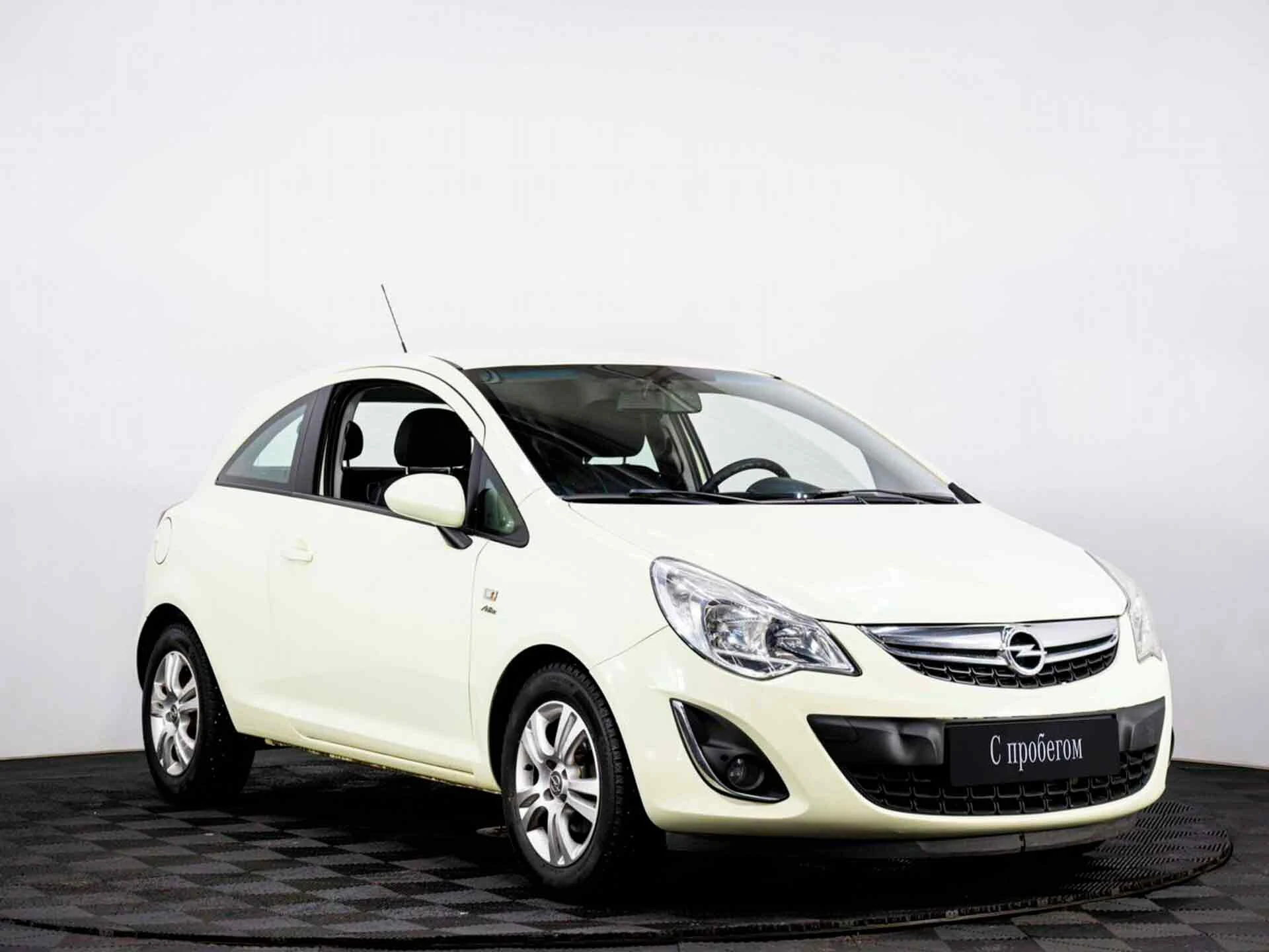 OPEL CORSA, Белый, 2013, Автоматическая, 100 л.с., цена от 496 000 руб.