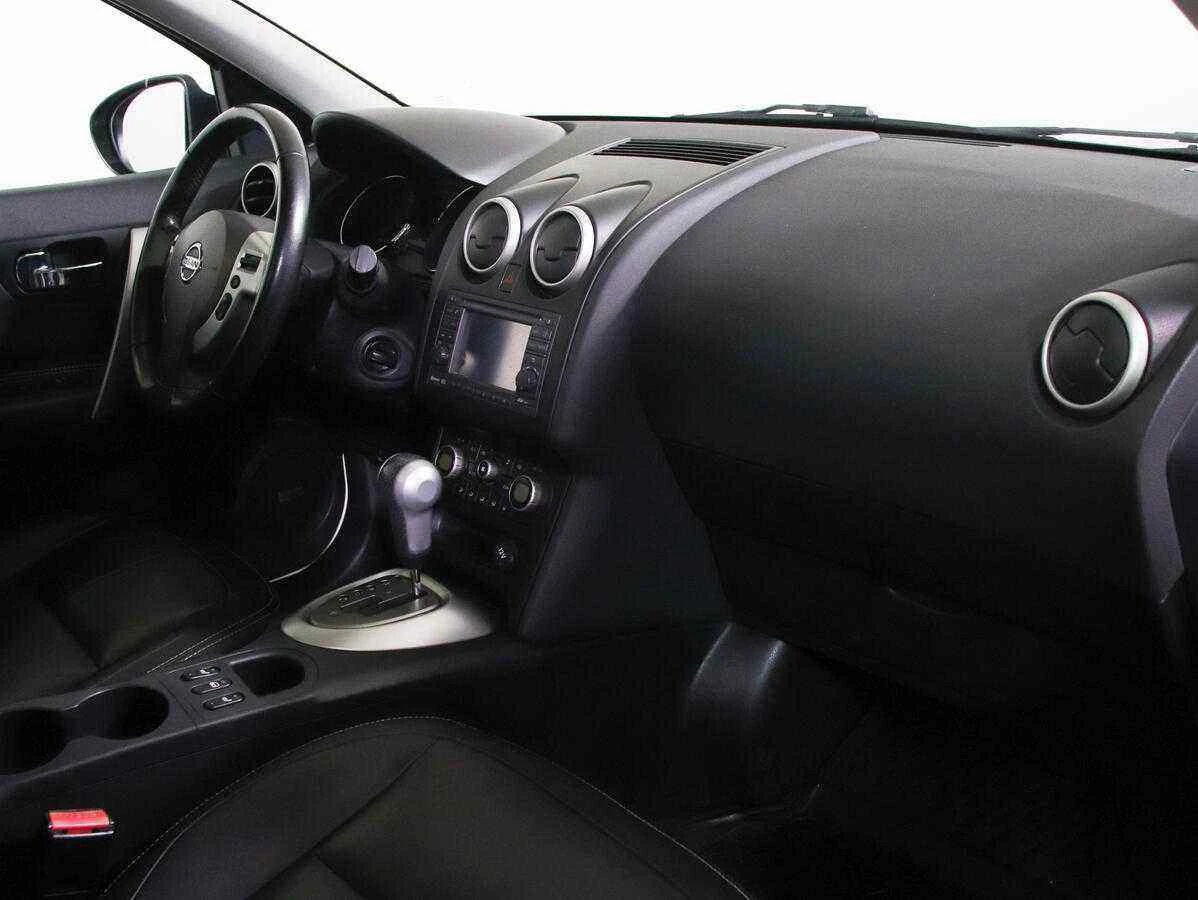 Nissan Qashqai, Белый, 2013, Вариатор, 141 л.с., цена от 569 000 руб.
