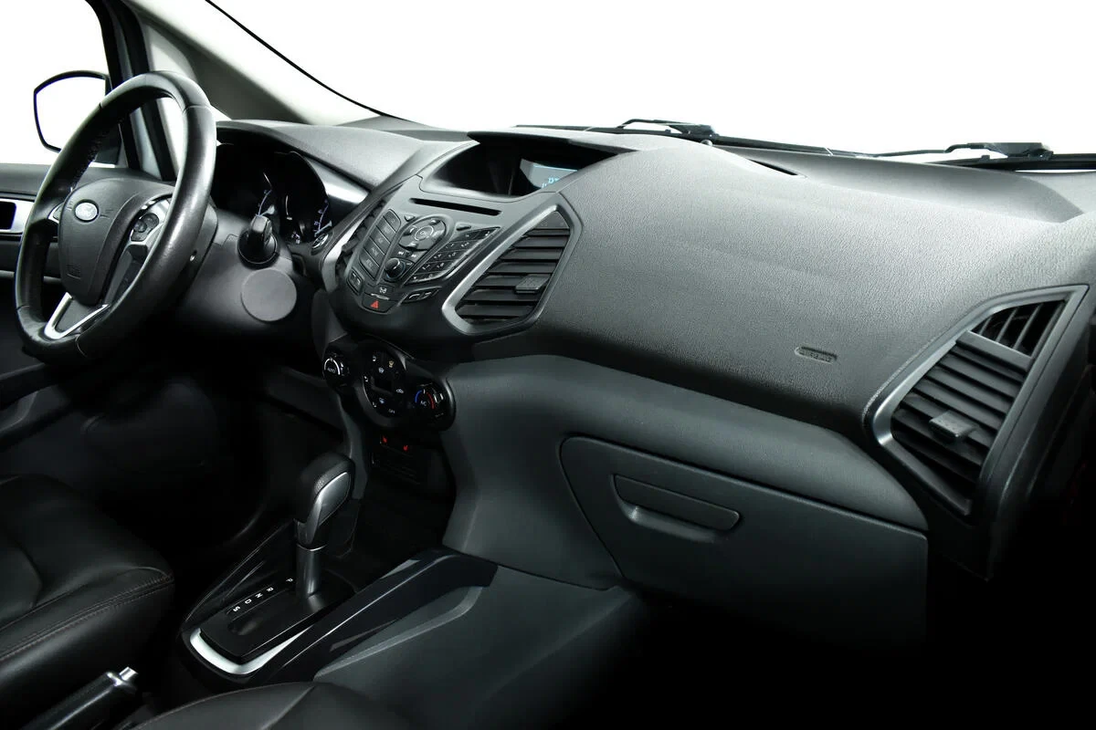 Ford EcoSport, Белый, 2015, Робот, 122 л.с., цена от 669 000 руб.