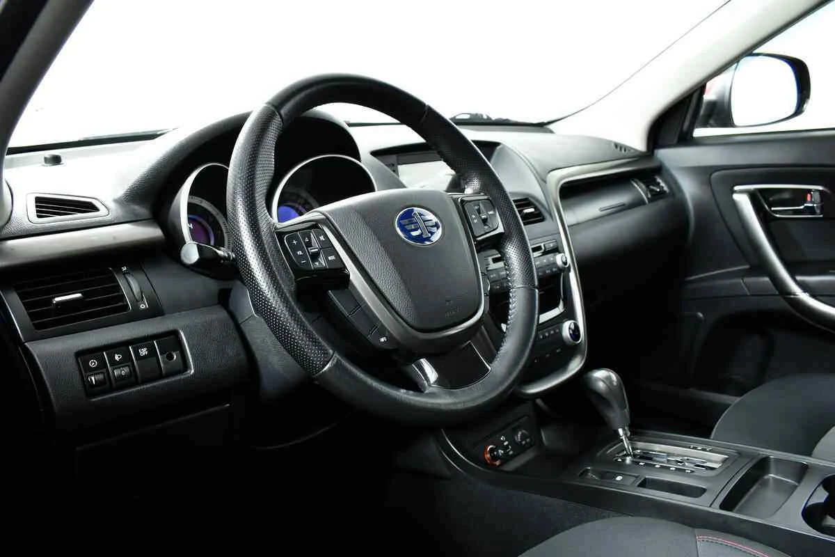 FAW Besturn X80, Красный, 2018, Автоматическая, 142 л.с., цена от 724 000 руб.