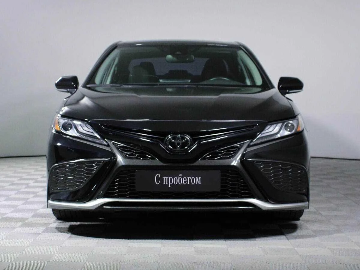 TOYOTA CAMRY, Черный, 2021, Автоматическая, 206 л.с., цена от 1 984 000 руб.