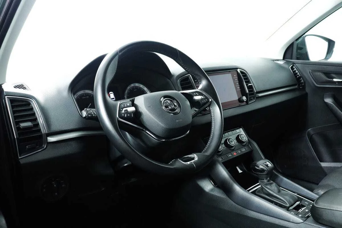 SKODA KAROQ, Зеленый, 2021, Робот, 150 л.с., цена от 1 792 000 руб.