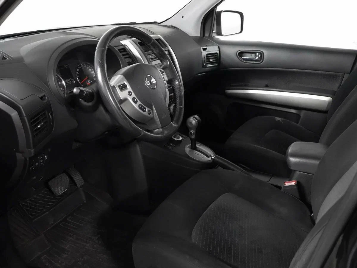 Nissan X-Trail, Черный, 2011, Вариатор, 141 л.с., цена от 731 500 руб.