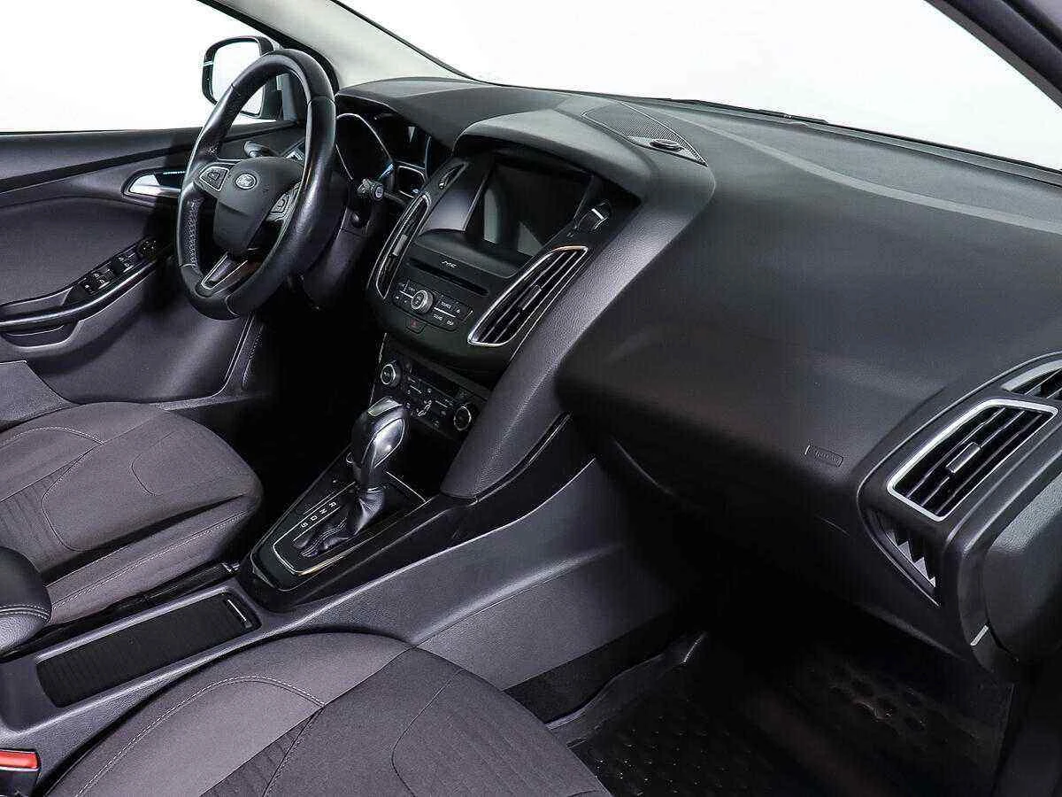 Ford Focus, Серый, 2016, Робот, 105 л.с., цена от 640 000 руб.