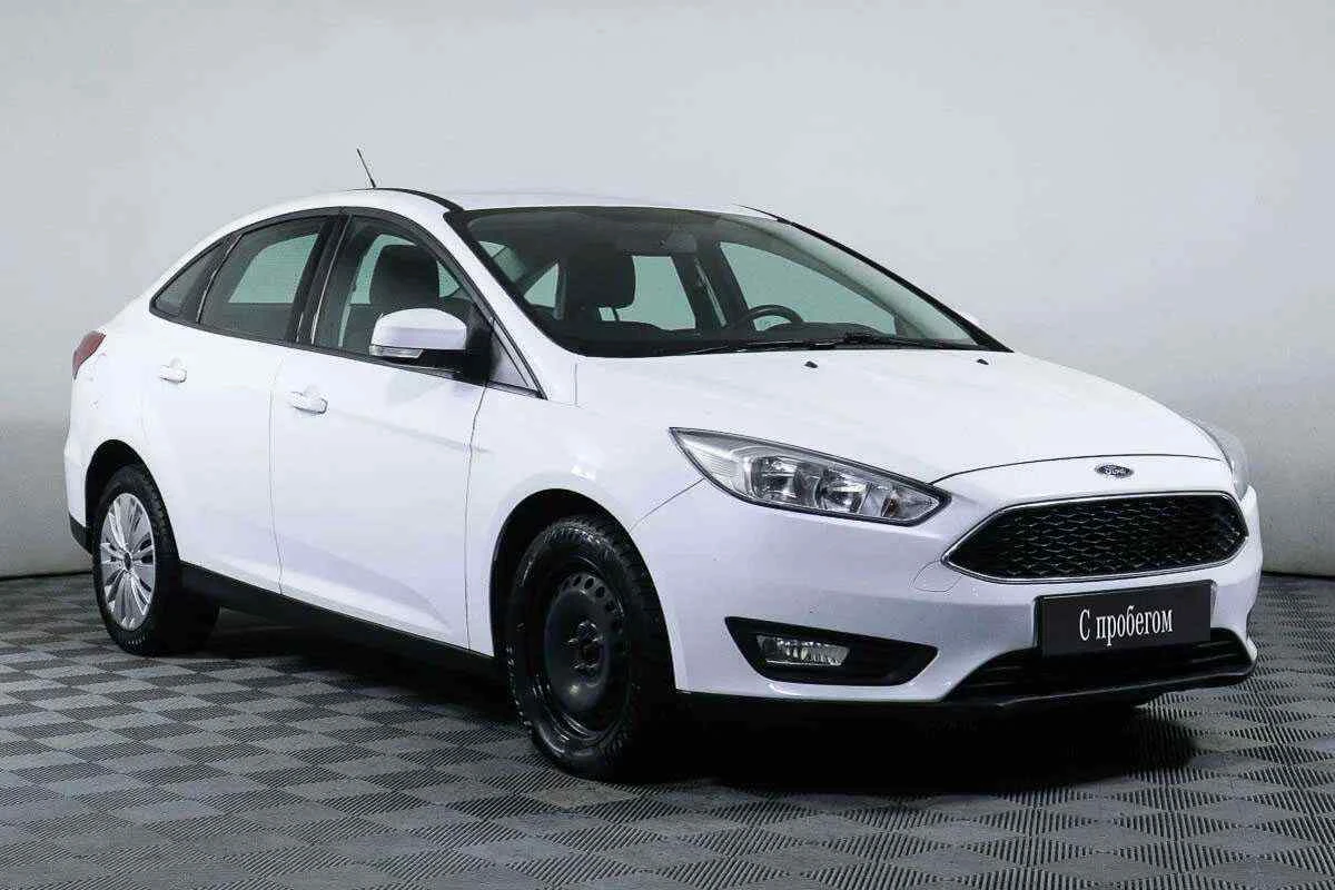 Ford Focus, Белый, 2017, Робот, 125 л.с., цена от 785 000 руб.