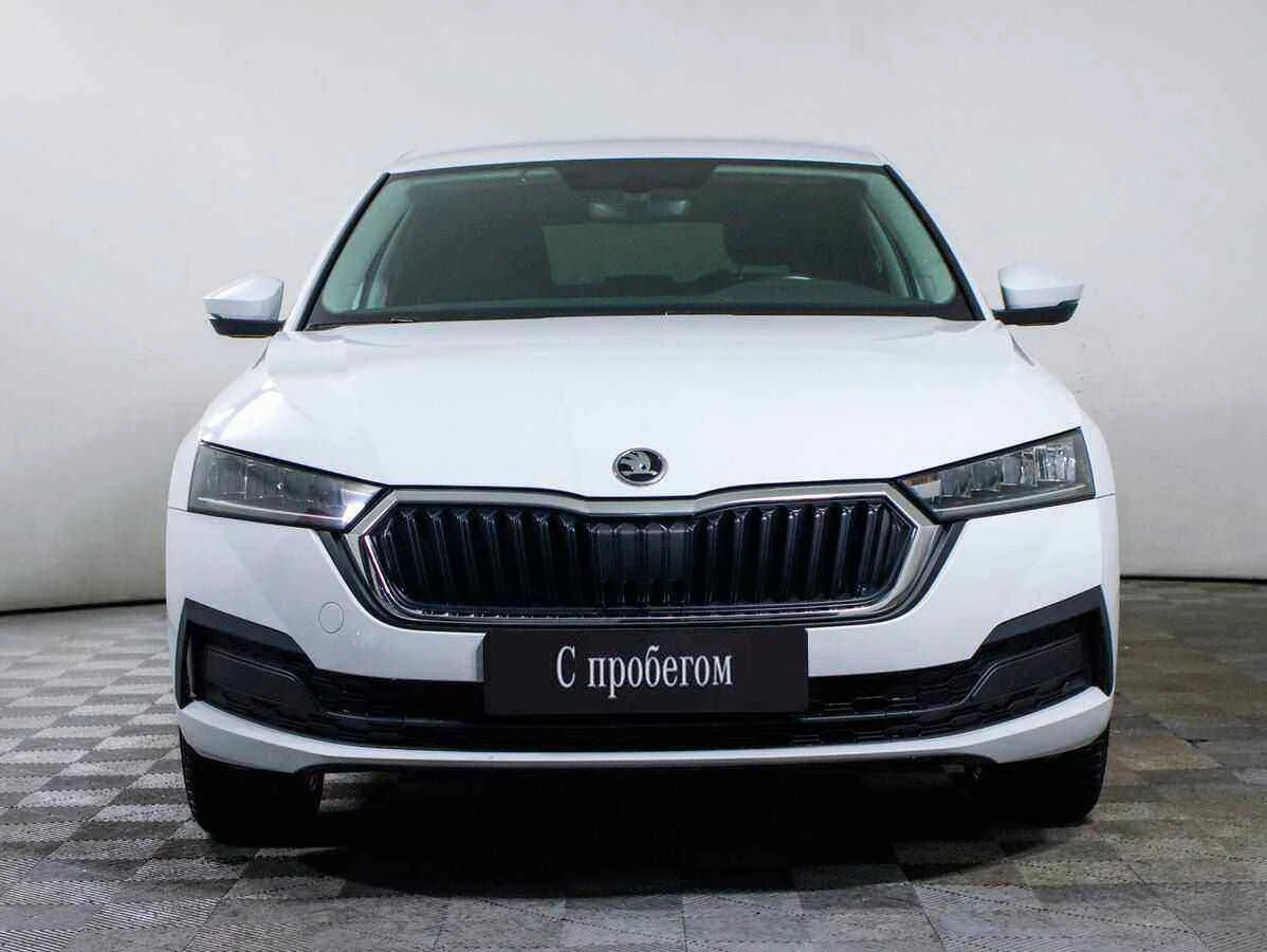 Skoda Octavia, Белый, 2019, Автоматическая, 150 л.с., цена от 1 180 000 руб.