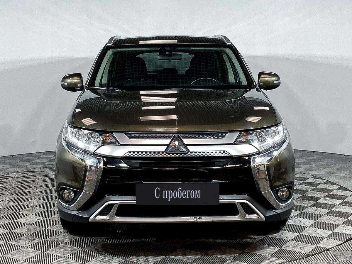 MITSUBISHI OUTLANDER, Коричневый, 2019, Вариатор, 146 л.с., цена от 1 413 600 руб.