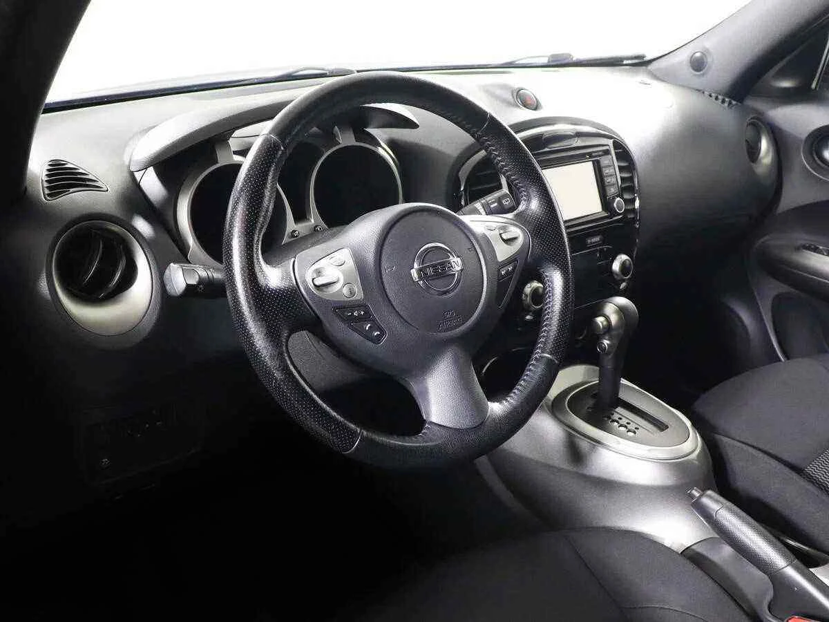 Nissan Juke, Серый, 2014, Вариатор, 117 л.с., цена от 846 000 руб.